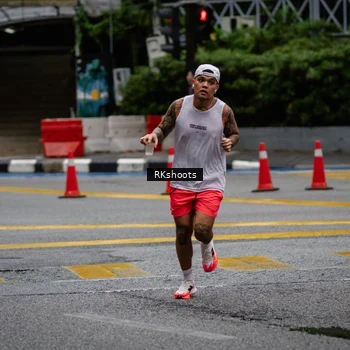 Runner Photo 8984304