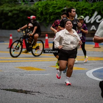 Runner Photo 8984319