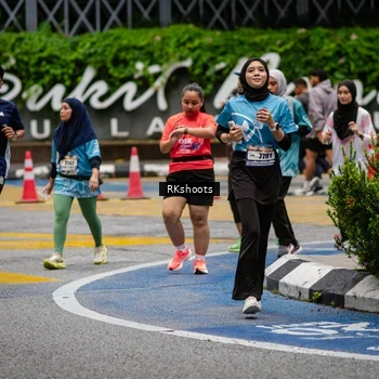 Runner Photo 8984366