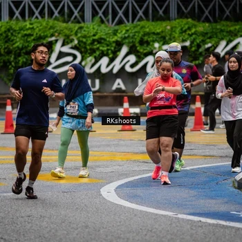 Runner Photo 8984371