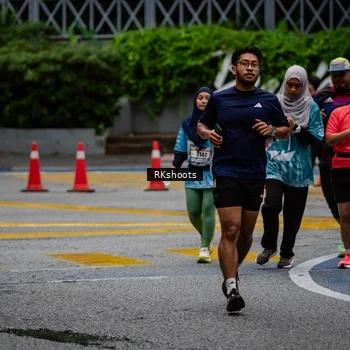 Runner Photo 8984377