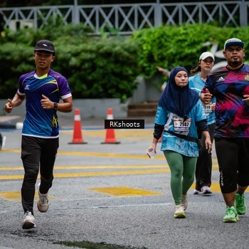 Runner Photo 8984397
