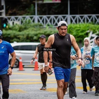Runner Photo 8984413