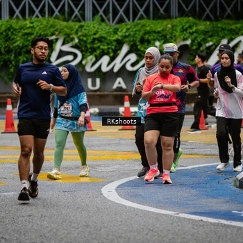 Runner Photo 8984420