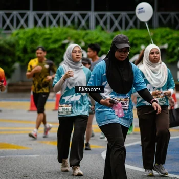 Runner Photo 8984424