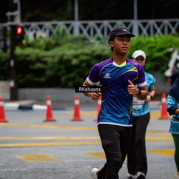 Runner Photo 8984440
