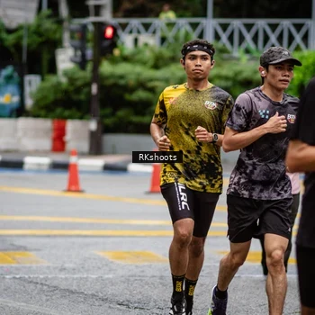 Runner Photo 8984528