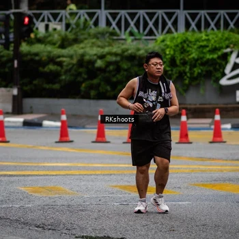 Runner Photo 8984563