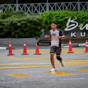 Runner Photo 8984655