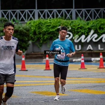 Runner Photo 8984663
