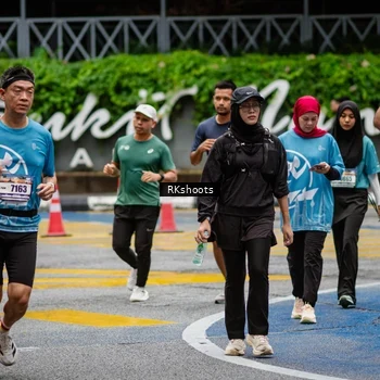 Runner Photo 8984671