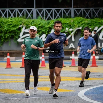 Runner Photo 8984674