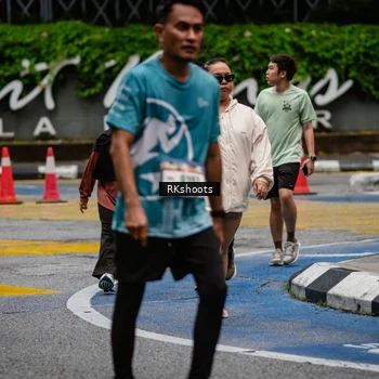 Runner Photo 8984724
