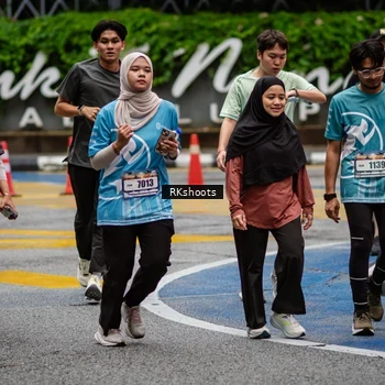 Runner Photo 8984735