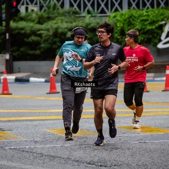 Runner Photo 8984750