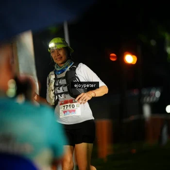 Runner Photo 8985099