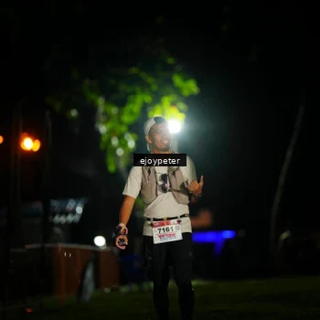 Runner Photo 8985157