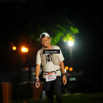 Runner Photo 8985172