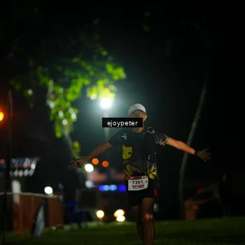 Runner Photo 8985189