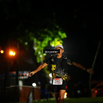 Runner Photo 8985193