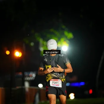 Runner Photo 8985222