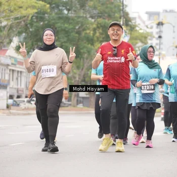 Runner Photo 8985242