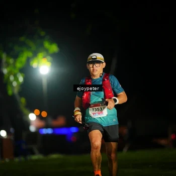 Runner Photo 8985261