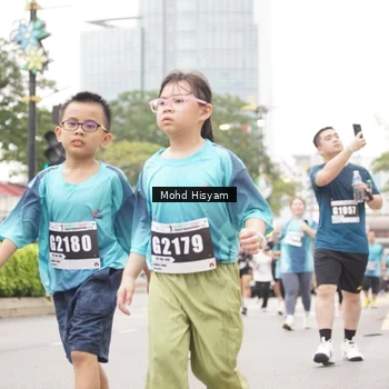 Runner Photo 8985296