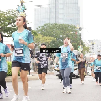 Runner Photo 8985306