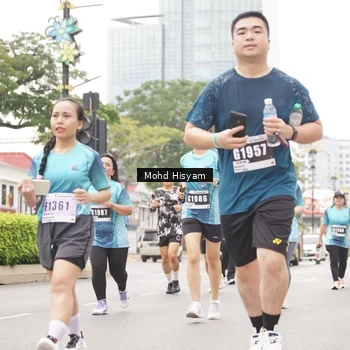 Runner Photo 8985315