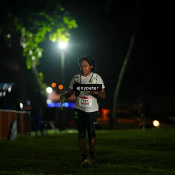 Runner Photo 8985354