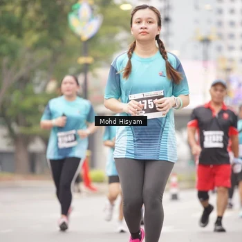 Runner Photo 8985366