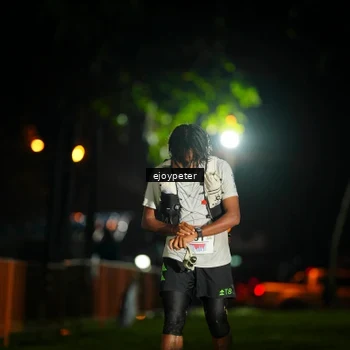Runner Photo 8985381