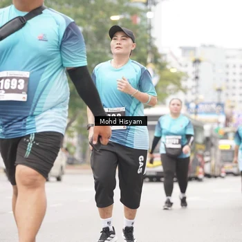 Runner Photo 8985383