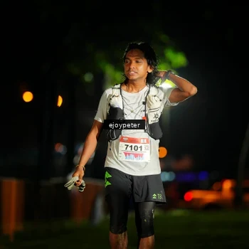 Runner Photo 8985421