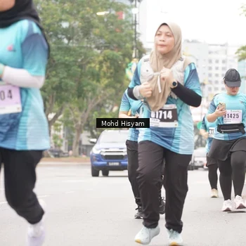 Runner Photo 8985443