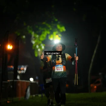 Runner Photo 8985448