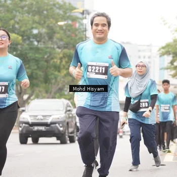 Runner Photo 8985459