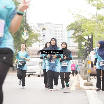 Runner Photo 8985538