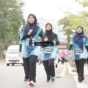 Runner Photo 8985542