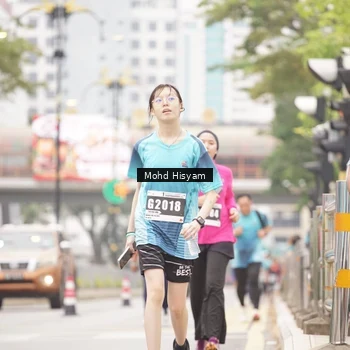 Runner Photo 8985557