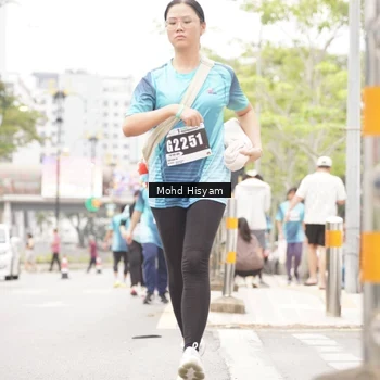 Runner Photo 8985595