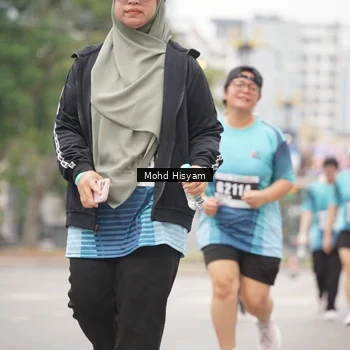 Runner Photo 8985735