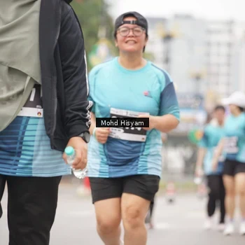 Runner Photo 8985737