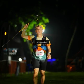 Runner Photo 8985832