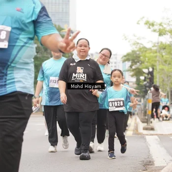 Runner Photo 8985864