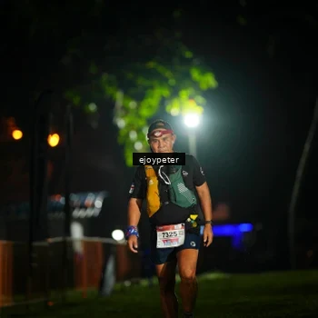 Runner Photo 8985916