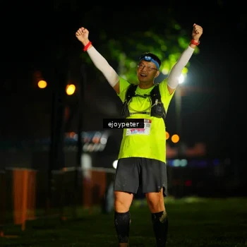 Runner Photo 8986004