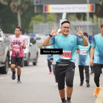 Runner Photo 8986243