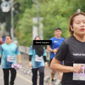 Runner Photo 8986291